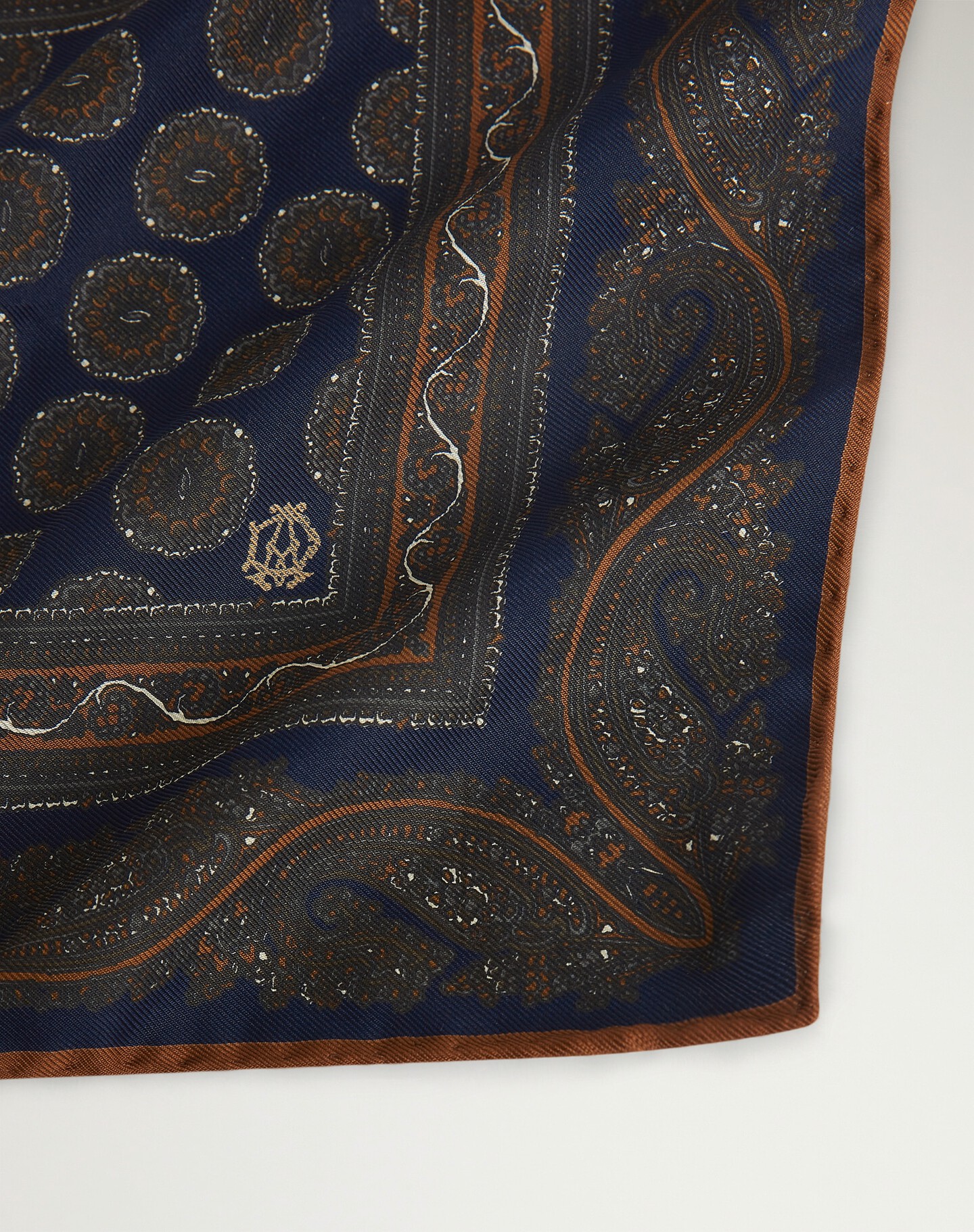 Pañuelo de bolsillo de seda floral con estampado serigrafiado de medallones - 2