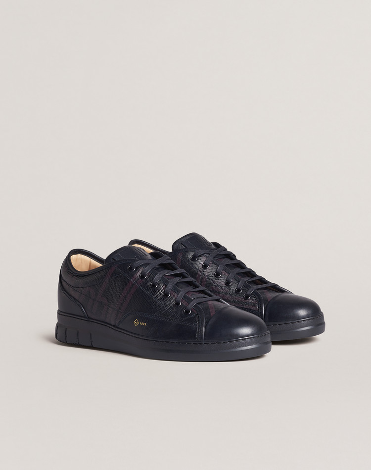 canvas sneakers uk