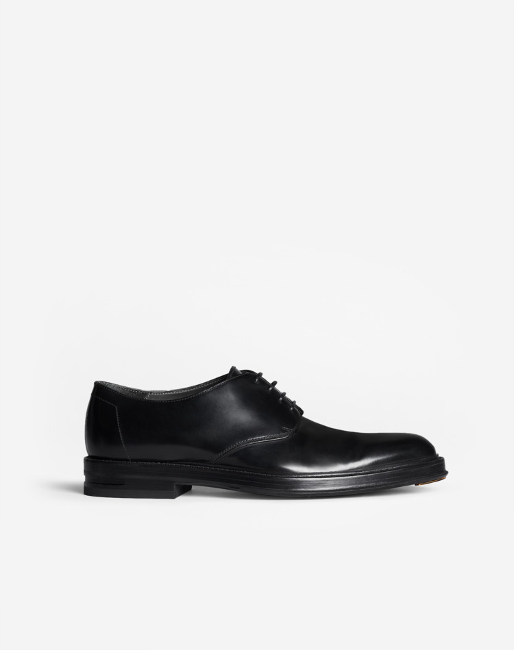 casual derby shoes