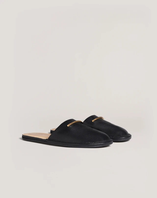 Leather Slippers For Men - Buy Leather Slippers For Men online in