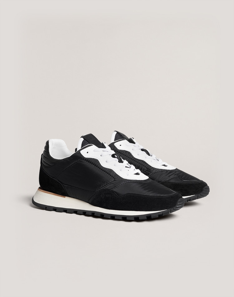 Men's Black Dunhill Axis Runner Sneaker 