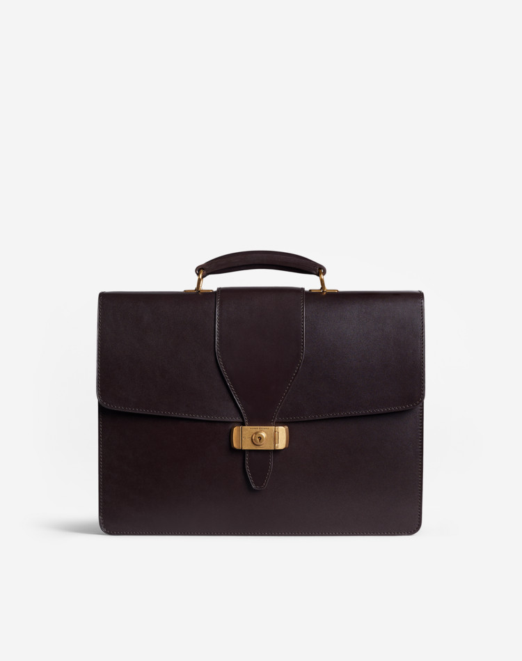 남자 CHESTNUT Heritage 슬림 브리프케이스 | 던힐 KR 온라인 스토어 남자 Chestnut Heritage 슬림 브리프케이스 | 던힐 Kr 온라인 스토어