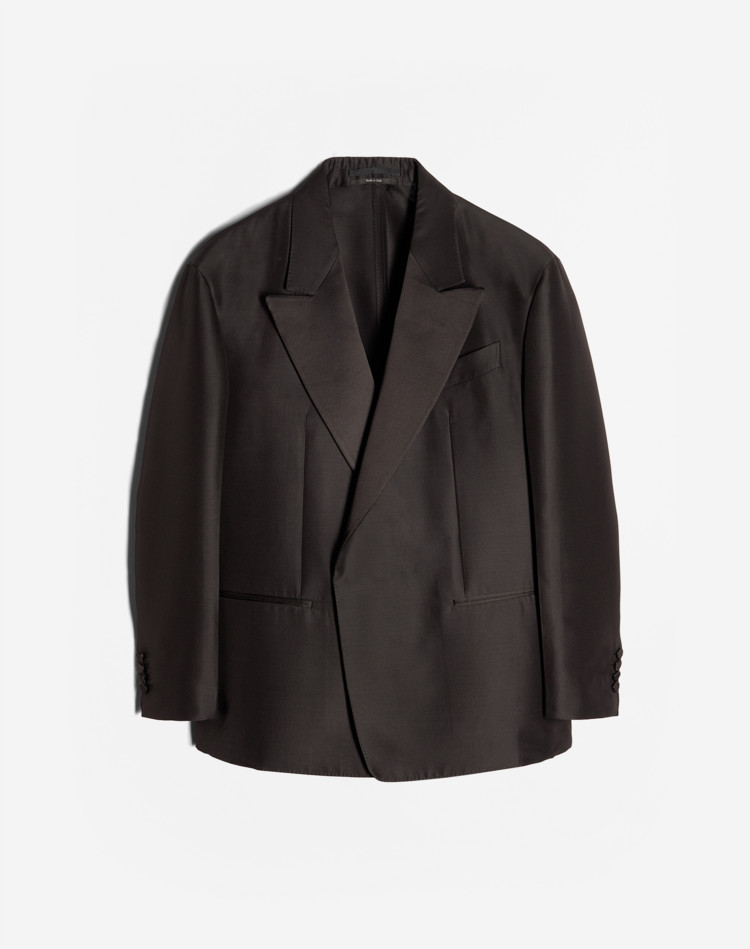 メンズ ブラック ウールシルクオットマン ハーフラップ イブニングジャケット Dunhill Jp オンラインストア メンズ ブラック ウールシルクオットマン ハーフラップ イブニングジャケット Dunhill Jp オンラインストア