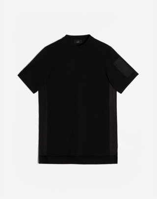 T-SHIRT MIT TASCHE UND STREIFENDETAILS
