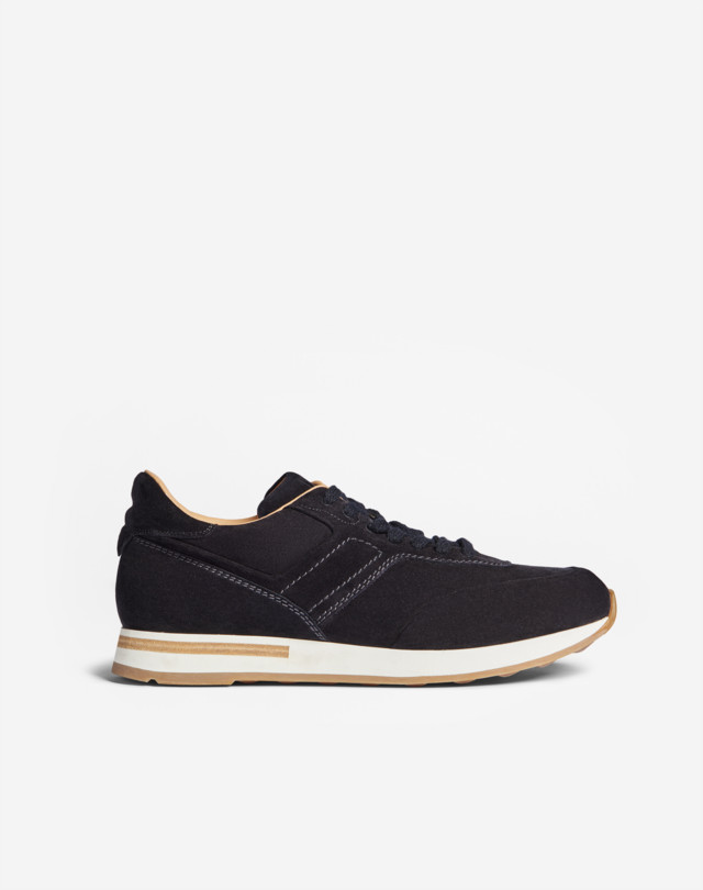 Duke black sneakers hotsell