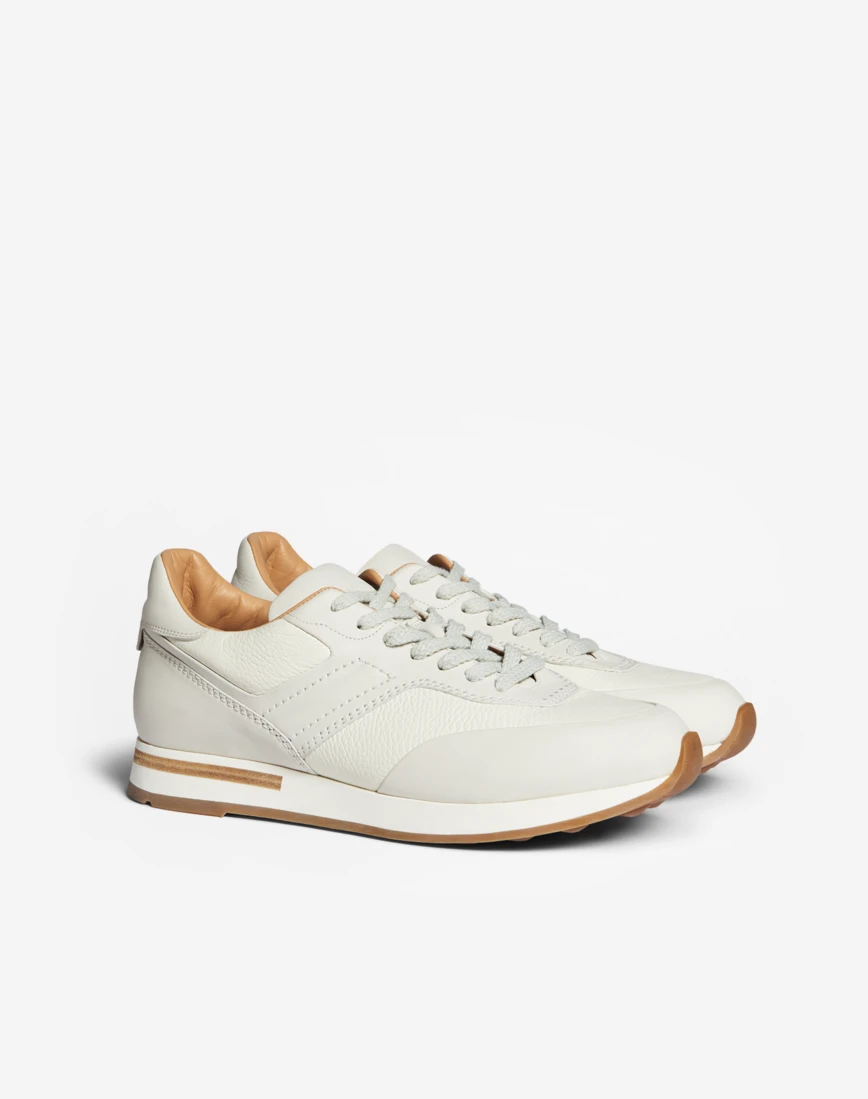 uni hill shoes