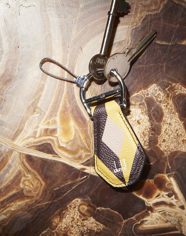 DUNHILL Cadogan Engine Turn Keyfob KEYFOBS Man f