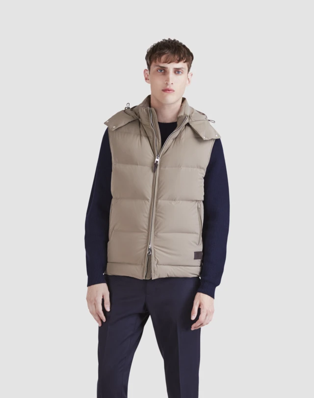 配送日指定可 【新品未使用】dunhillのダウンベスト | www