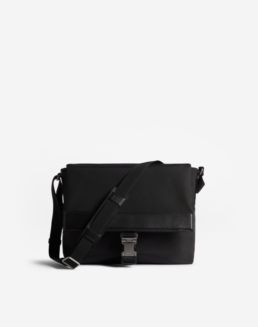 よっし様専用未使用Dunhill  ショルダーバッグ    メッセンジャーバッグ ショルダーバッグ 買取 福岡