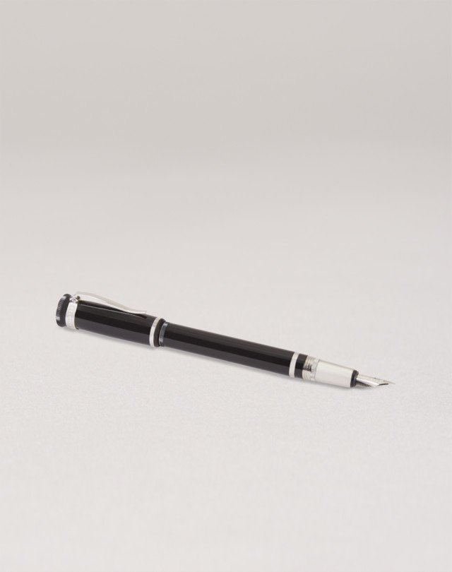 Alfred dunhill store online store